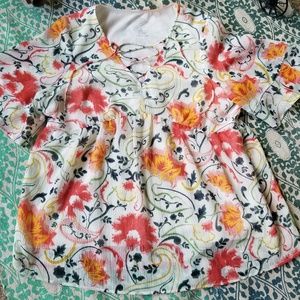 excellent shirt to celebrate spring. The pattern i